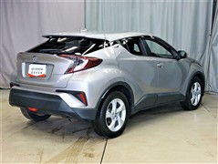 C-HR S-T LEDパッケージ