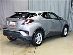 C-HR S-T LEDパッケージ