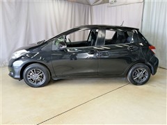 ヴィッツ F SmileEdition