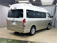 ハイエースW グランドキャビン