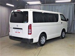 ハイエースバン DX