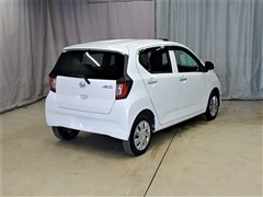 ミライース X SA3