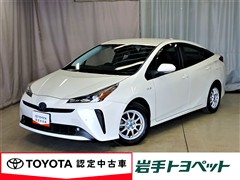 トヨタ プリウス S