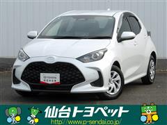 トヨタ ヤリス X