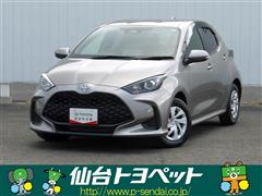 ヤリス ハイブリッド X