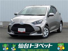 ヤリス ハイブリッド X