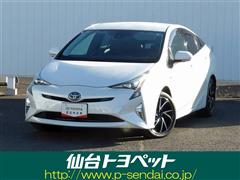 トヨタ プリウス A プレミアムツーリング
