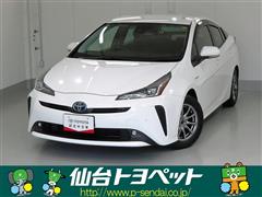 プリウス A
