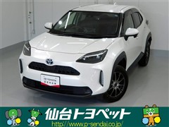 ヤリスクロス ハイブリッド X