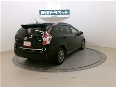 プリウスアルファ S