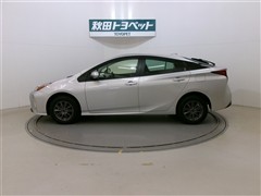 プリウス S セーフティプラス2