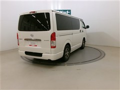 ハイエースバン  S GLダークプ