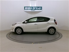 アクア S スタイルブラック