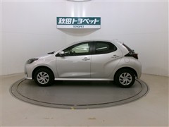 ヤリス X
