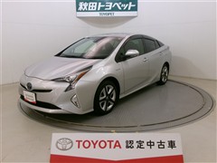 トヨタ プリウス S ツーリングセレクション