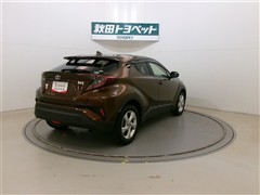 C-HR HEV S LEDパッケーシ