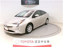 トヨタ プリウス S ツーリングセレクション
