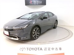 トヨタ プリウスPHEV Z
