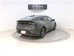 プリウスPHEV Z