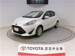 トヨタ アクア S
