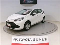 トヨタ アクア B