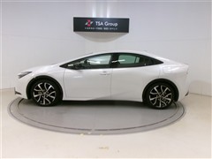 プリウスPHEV Z