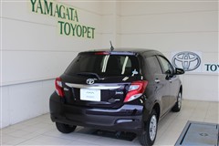 ヴィッツ ジュエラ 4WD