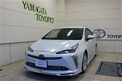 プリウス Sセーフティプラス2 4W