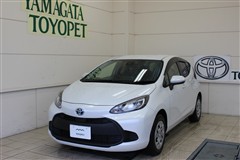 トヨタ アクア X 4WD
