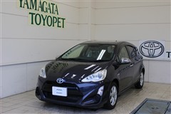 トヨタ　アクア S