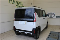 デリカミニ T プレミアム 4WD