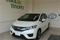 ホンダ フィット ハイブリッド F