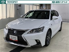 CT200h Fスポーツ