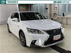 CT200h Fスポーツ