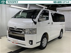 トヨタ　ハイエースバン スーパーGLダーク