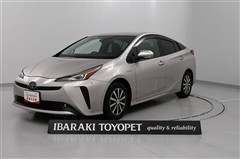 トヨタ プリウス A