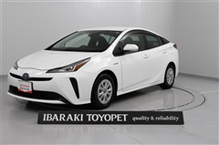 トヨタ プリウス S