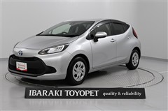 トヨタ アクア X