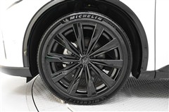 クラウン スポーツHEV Z