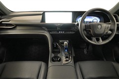 クラウン HEV スポーツZ