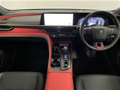 クラウンPHEV スポーツRS