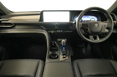 クラウンHEV  スポーツ Z