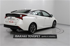 プリウス A プレミアムツーリング