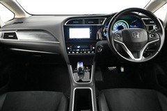 シャトル ハイブリッド Z