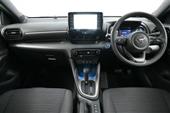 ヤリス ハイブリッド Z