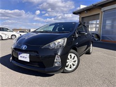 トヨタ アクア G