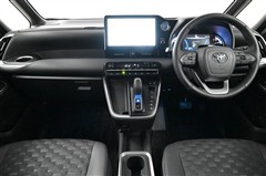 ヴォクシー ハイブリッド S-Z