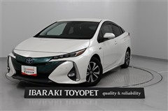 トヨタ プリウスPHV Sセーフティープラス