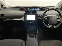 プリウス S セーフティプラス2