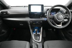 ヤリス ハイブリッド Z